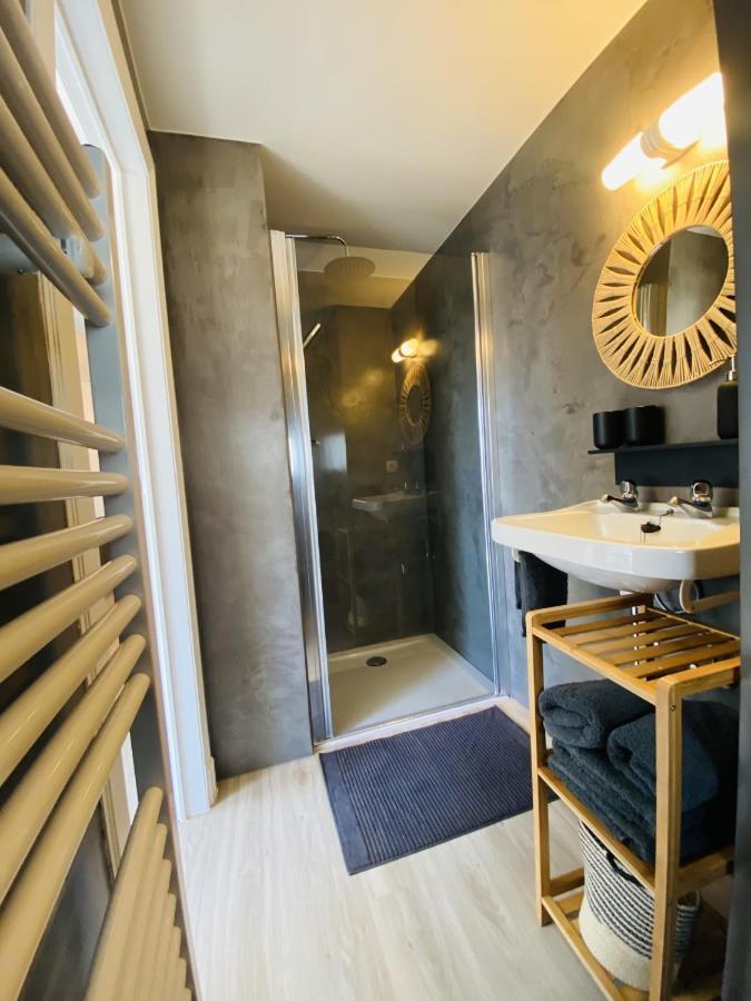 Lovely, Renovated Appartment, Near The Beach. Apartment
